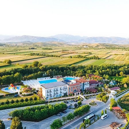 Gardenland Resort Bushat Εξωτερικό φωτογραφία