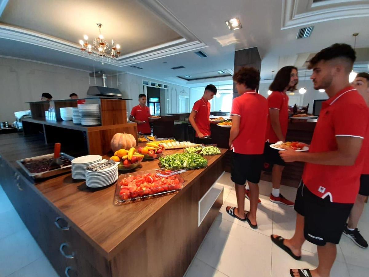 Gardenland Resort Bushat Εξωτερικό φωτογραφία
