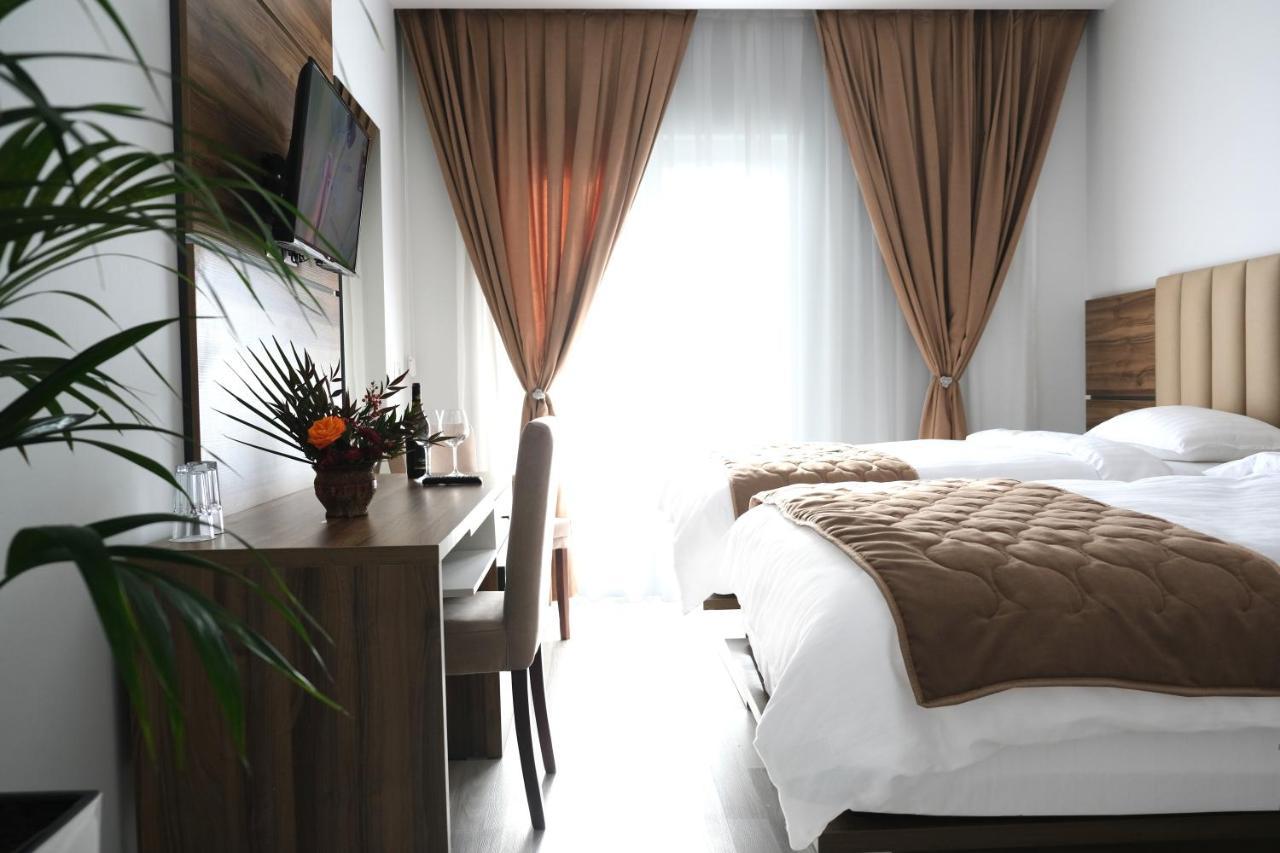 Gardenland Resort Bushat Εξωτερικό φωτογραφία
