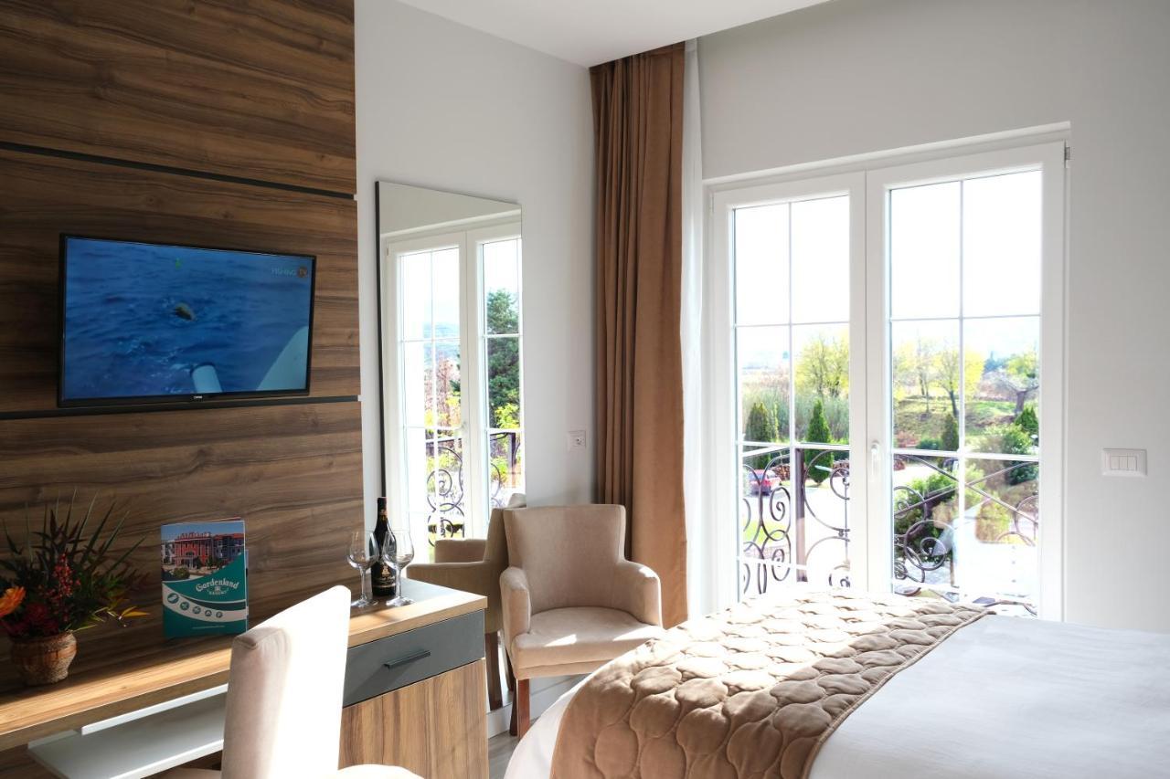 Gardenland Resort Bushat Εξωτερικό φωτογραφία