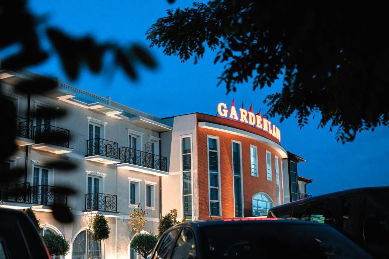 Gardenland Resort Bushat Εξωτερικό φωτογραφία