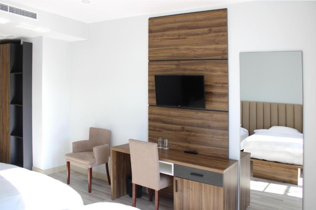Gardenland Resort Bushat Εξωτερικό φωτογραφία