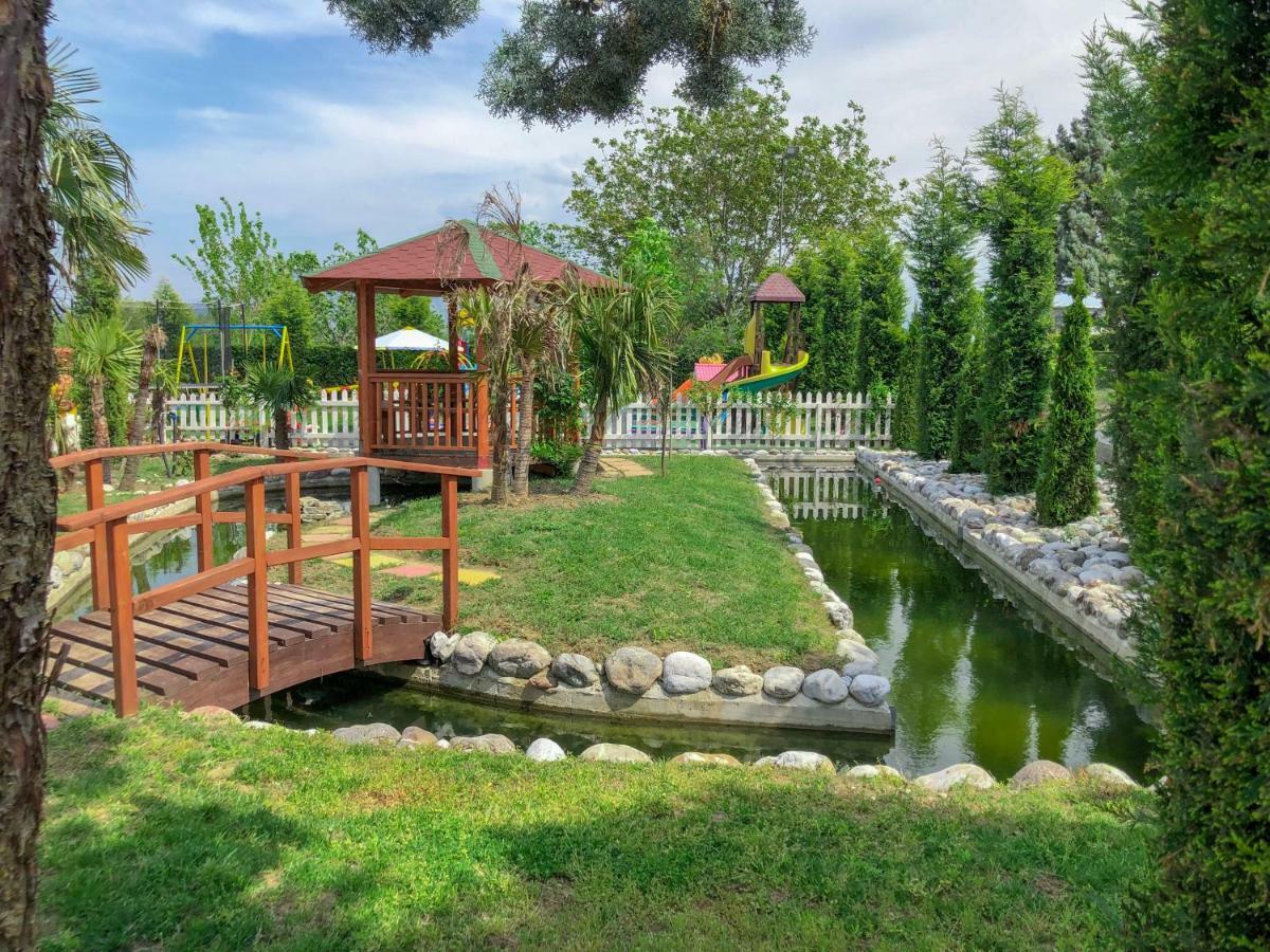 Gardenland Resort Bushat Εξωτερικό φωτογραφία